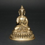 Boeddha zittend, koper 10cm