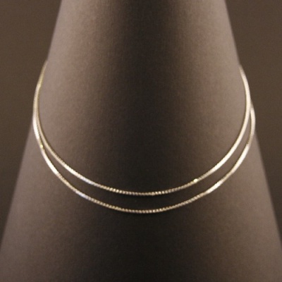 Zilveren collier, lengte 60 cm, gewicht 3,6 gram (3 stuks)